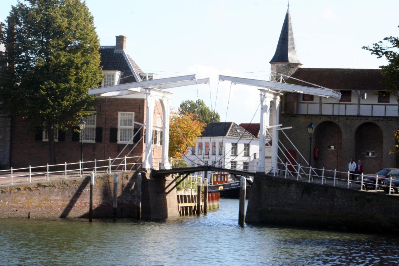 Pension Montmaertre Zierikzee Exterior photo